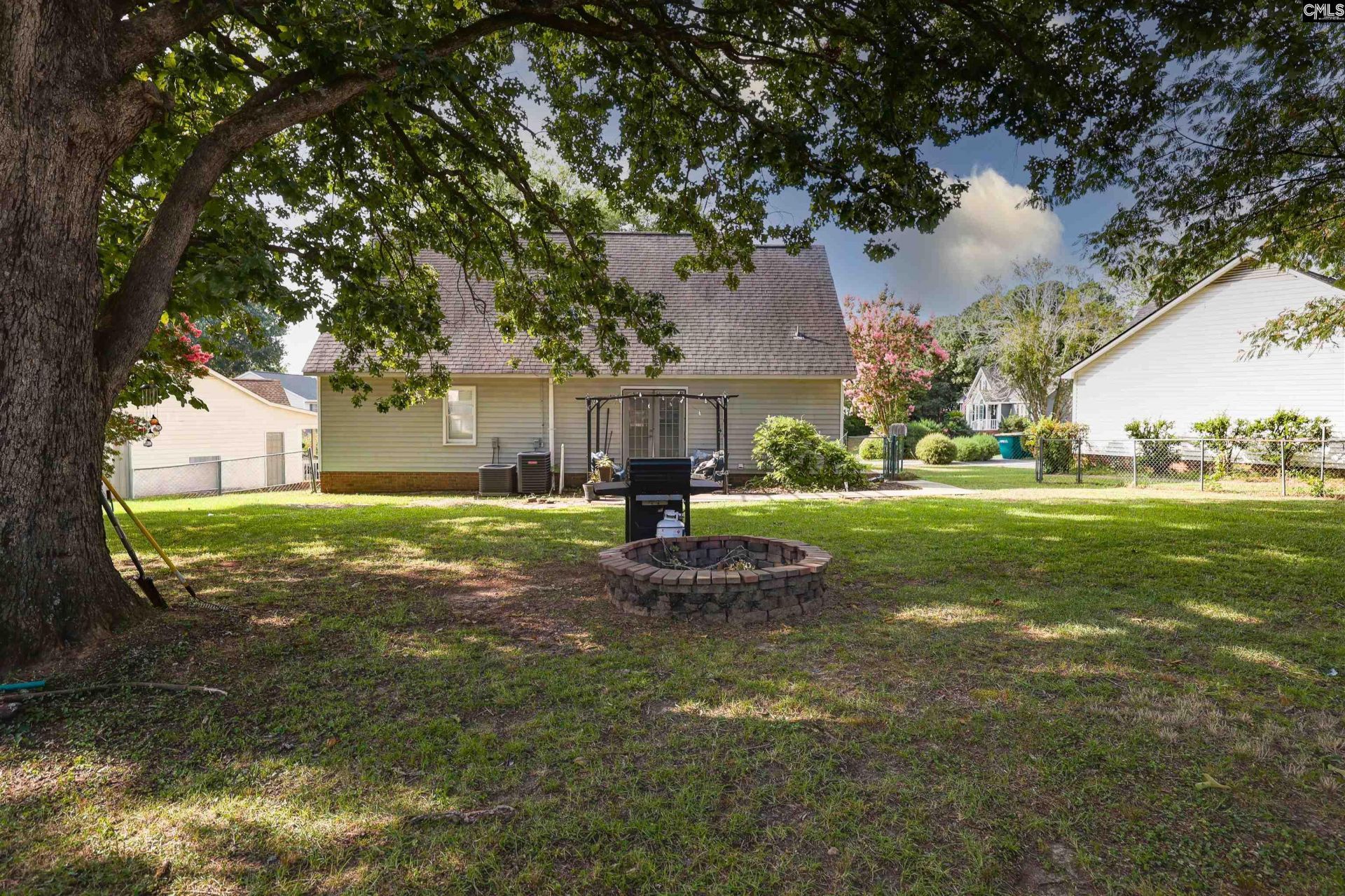 328 Bagford Court Photo 21