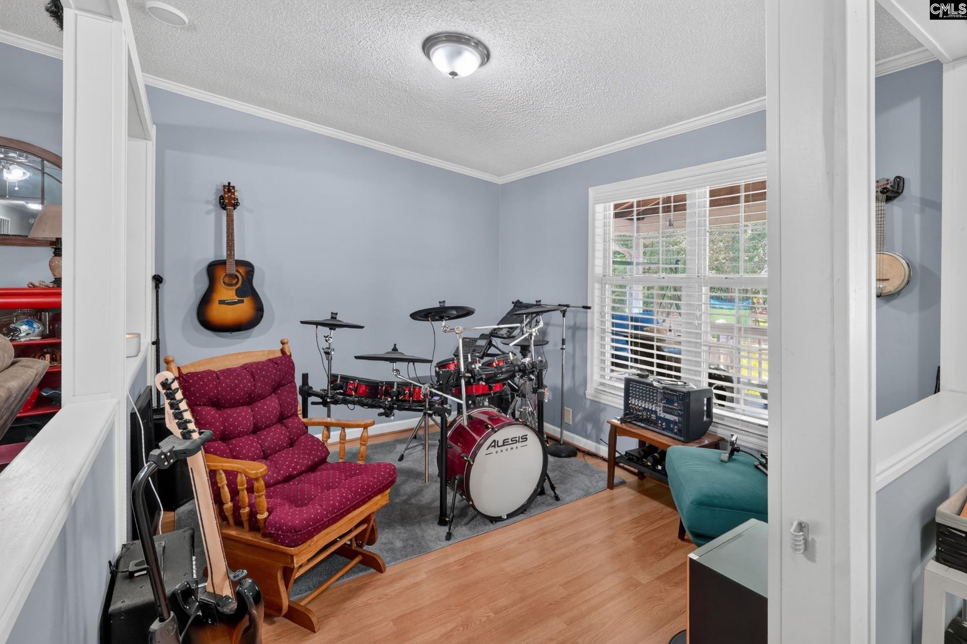 1007 Gus Sturkie Road Photo 8
