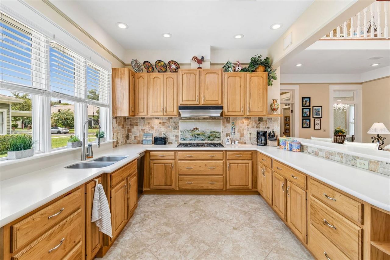 703 N Evers Street, Plant City, FL 33563 Photo