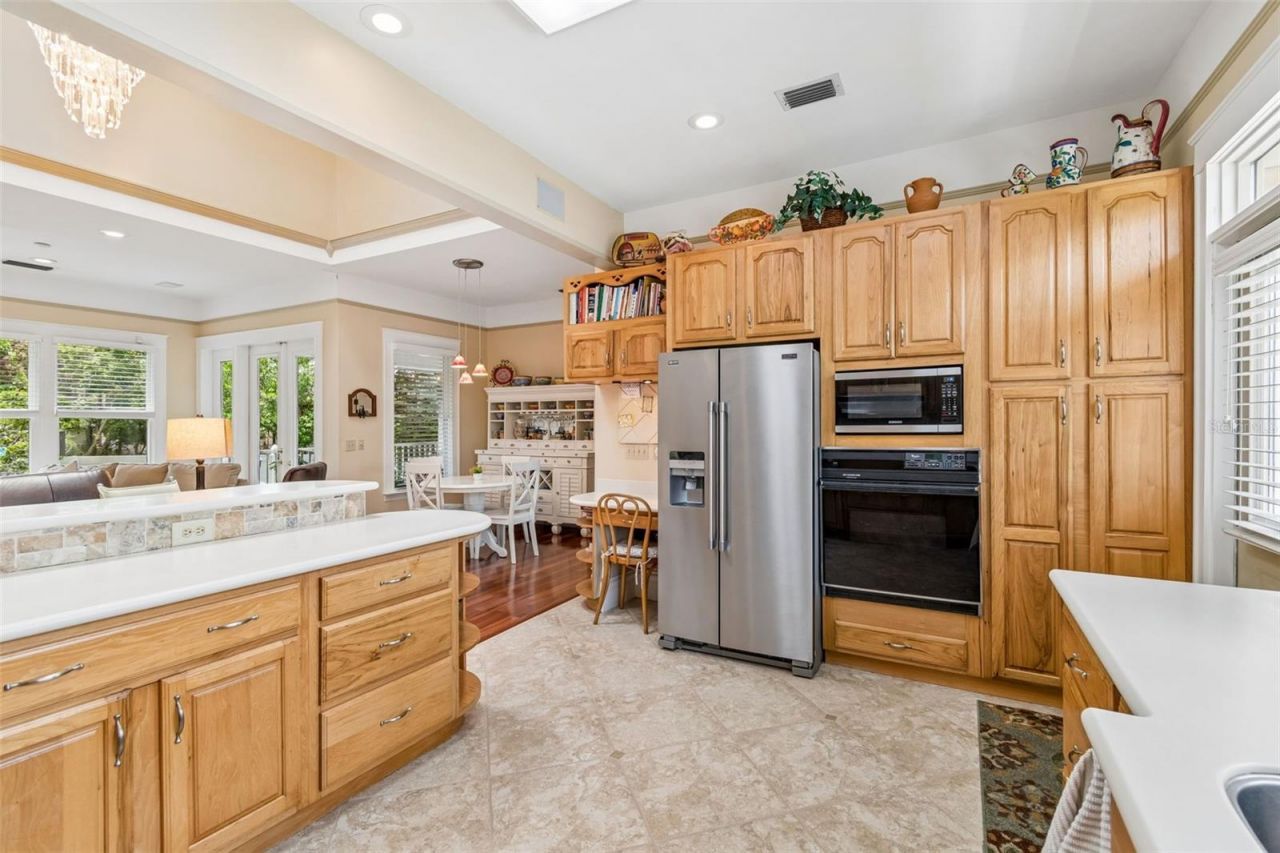 703 N Evers Street, Plant City, FL 33563 Photo