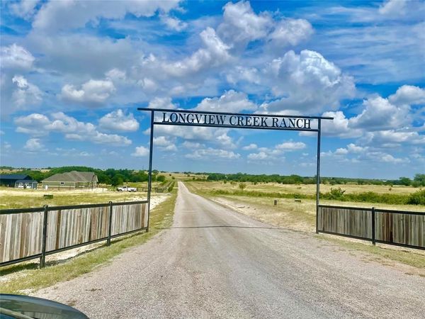223 Longview Creek Trail , Itasca, TX 76055