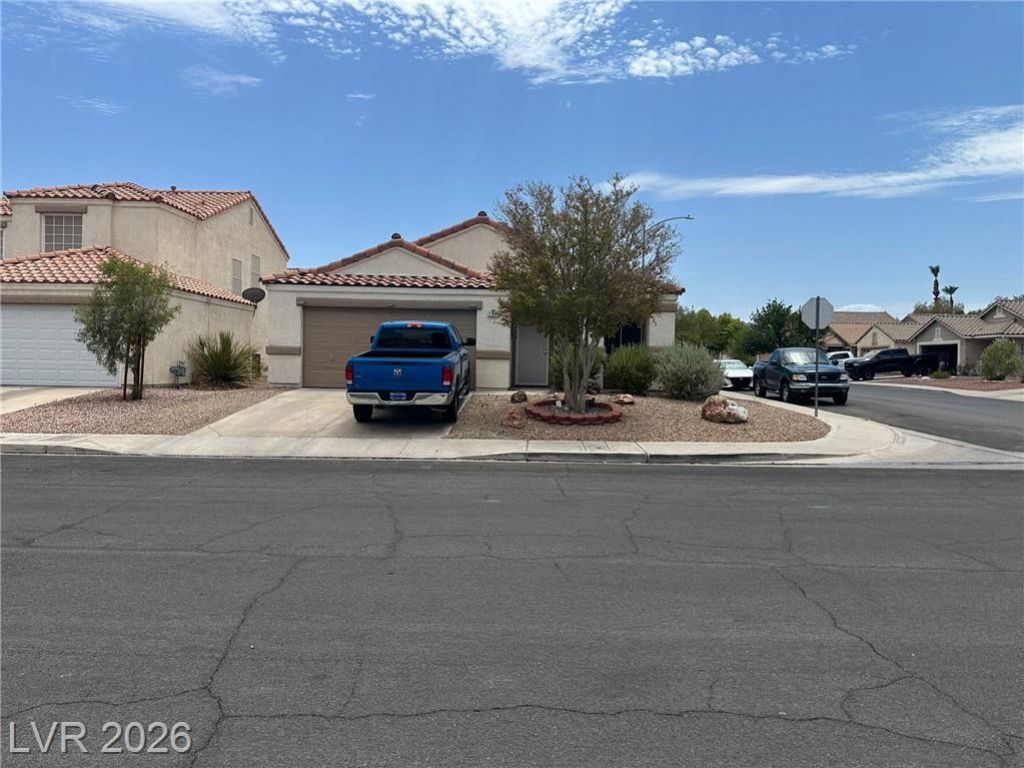 737 Red Bark Lane, Henderson, NV 89011 Main Photo