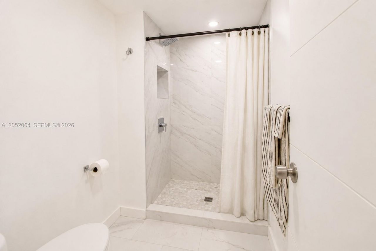 8401 SW 107th Ave, Unit 130E, Miami, FL 33173 Photo