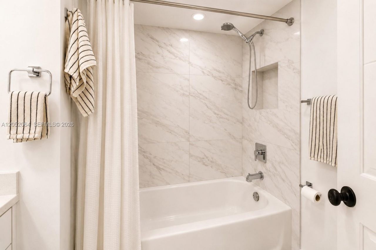 8401 SW 107th Ave, Unit 130E, Miami, FL 33173 Photo