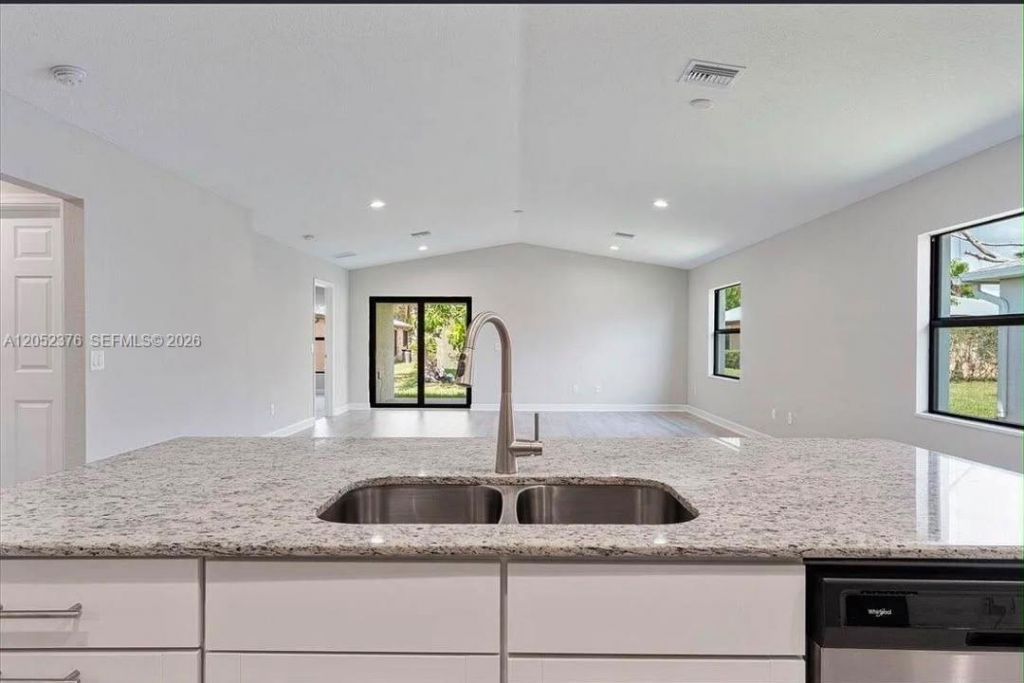 15 Florida Way , Port Saint Lucie, FL 34952 Photo