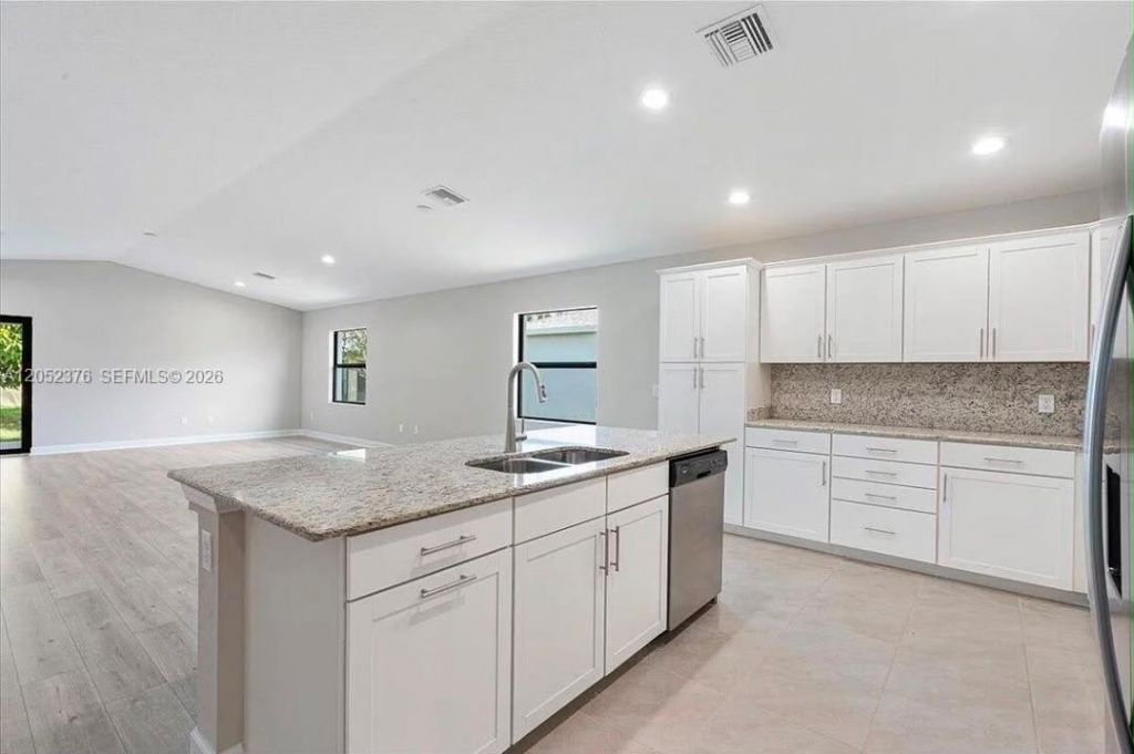 15 Florida Way , Port Saint Lucie, FL 34952 Photo