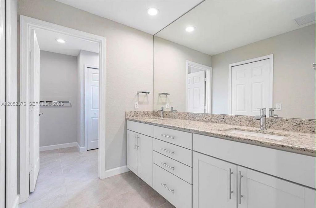 15 Florida Way , Port Saint Lucie, FL 34952 Photo