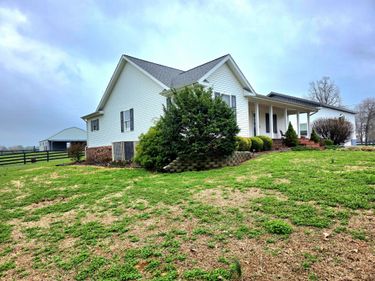 1498 Coopertown Road, Murray, KY 42071
