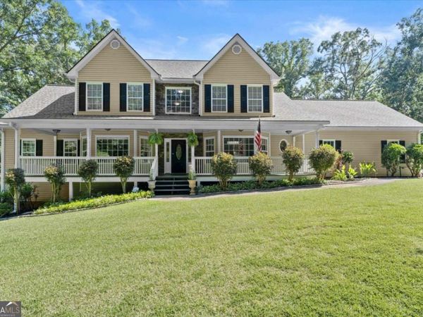 342 Woodland Path, Dallas, GA 30132