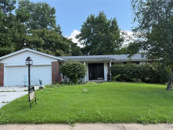 3424 San Sevilla Court, Bridgeton, MO 63044
