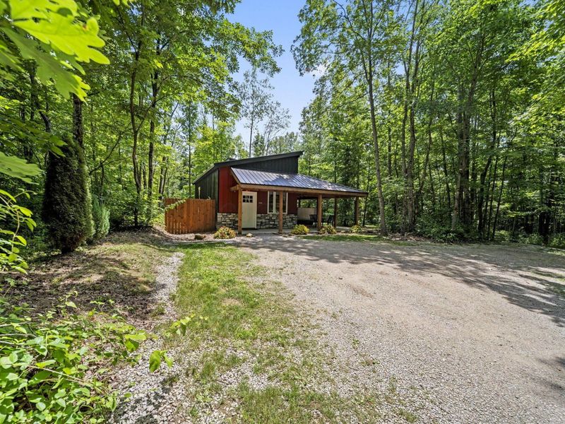 13404 Stout Road, Logan, OH 43138 Photo 21