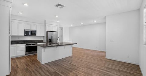 3075 Blue Cove Walk, Sacramento, CA 95833 Photo