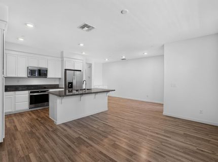 3075 Blue Cove Walk, Sacramento, CA 95833 Photo