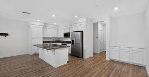 3075 Blue Cove Walk, Sacramento, CA 95833 Photo