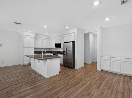 3075 Blue Cove Walk, Sacramento, CA 95833 Photo