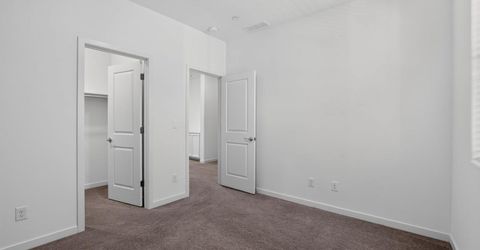 3075 Blue Cove Walk, Sacramento, CA 95833 Photo