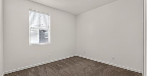 3075 Blue Cove Walk, Sacramento, CA 95833 Photo