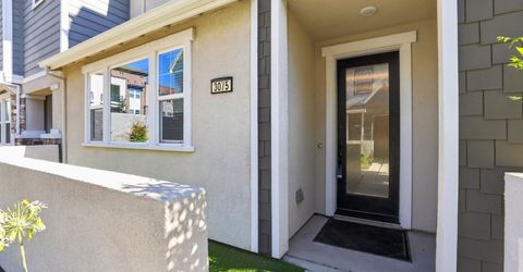 3075 Blue Cove Walk, Sacramento, CA 95833 Photo
