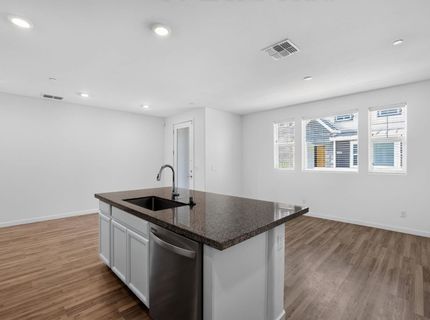 3075 Blue Cove Walk, Sacramento, CA 95833 Photo