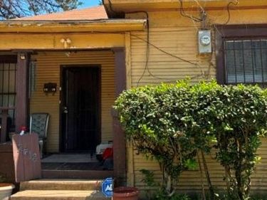 2618 Pine Street, Dallas, TX 75215
