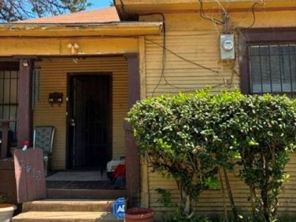 2618 Pine Street, Dallas, TX 75215