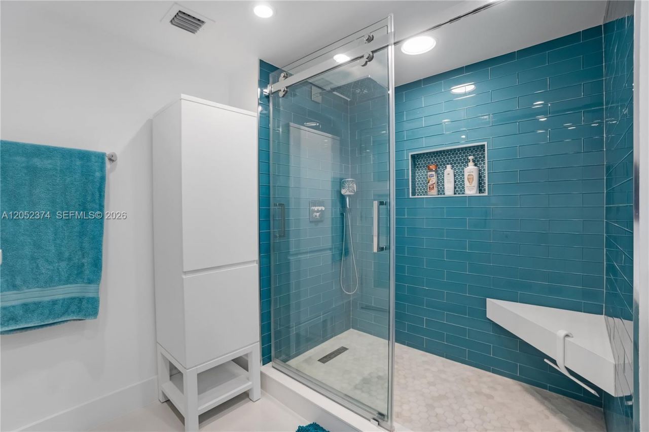 4100 Galt Ocean Dr , Unit 404, Fort Lauderdale, FL 33308 Photo