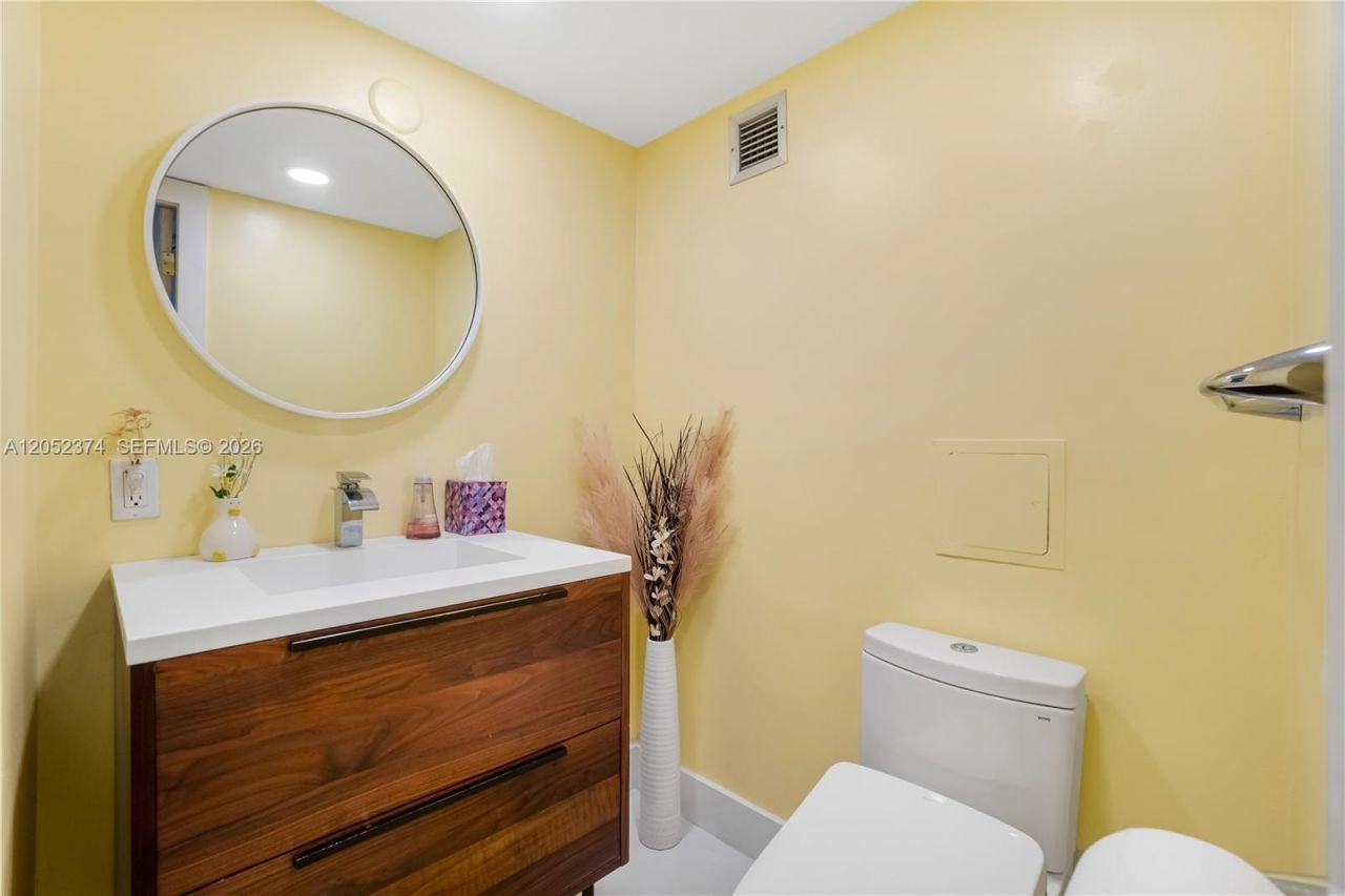 4100 Galt Ocean Dr , Unit 404, Fort Lauderdale, FL 33308 Photo