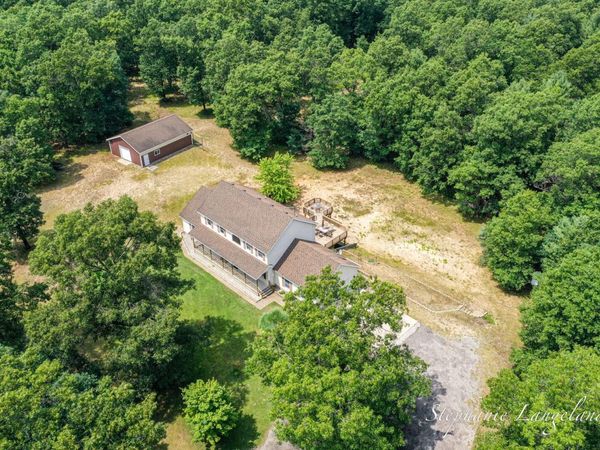1083 W Holton Whitehall Road, Whitehall, MI 49461