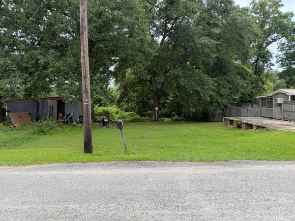 000 15TH St, Guin, AL 35563