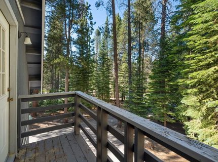 12458 Greenwood Drive, Truckee, CA 96161 Photo