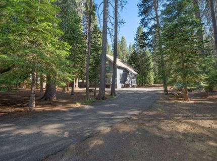 12458 Greenwood Drive, Truckee, CA 96161 Photo
