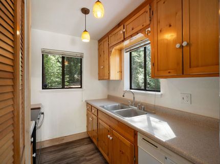 12458 Greenwood Drive, Truckee, CA 96161 Photo
