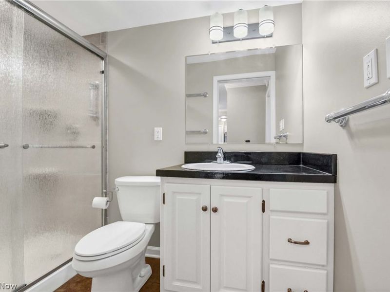 12900 Lake Avenue, Unit 327, Lakewood, OH 44107 Photo 22