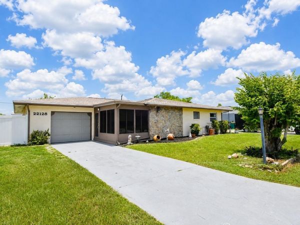 22128 BRONXVILLE AVENUE , PORT CHARLOTTE, FL 33952