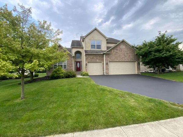 2178 Alum Crossing Drive, Lewis Center, OH 43035