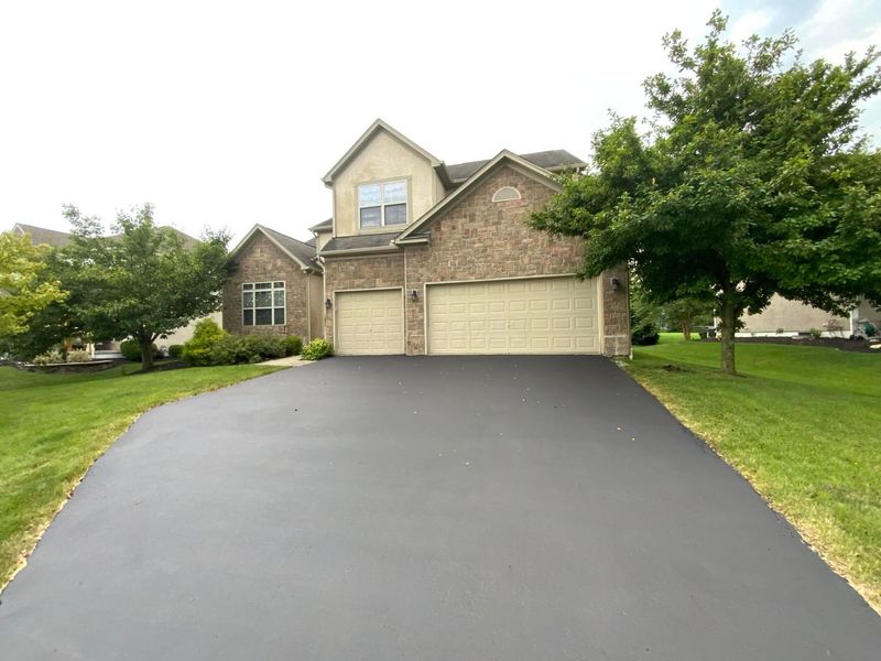 2178 Alum Crossing Drive, Lewis Center, OH 43035 Photo 2