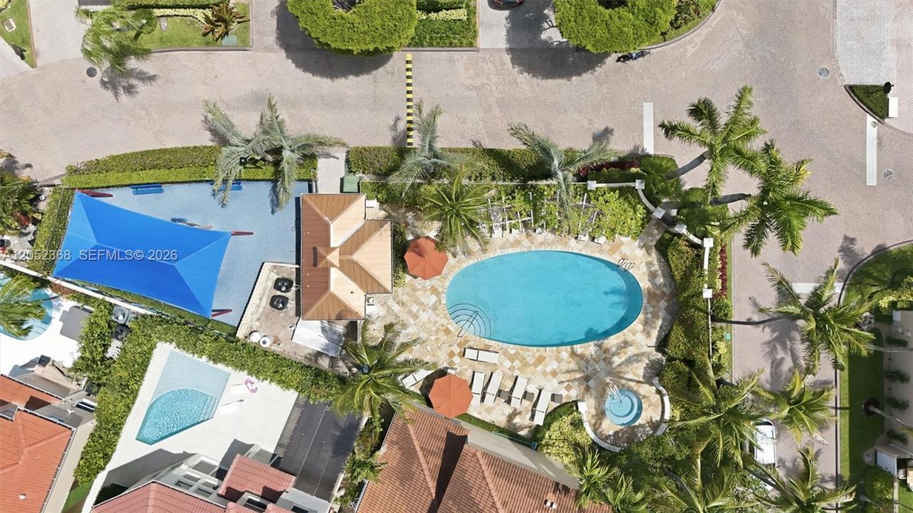 3722 NE 208th Ter , Aventura, FL 33180 Photo