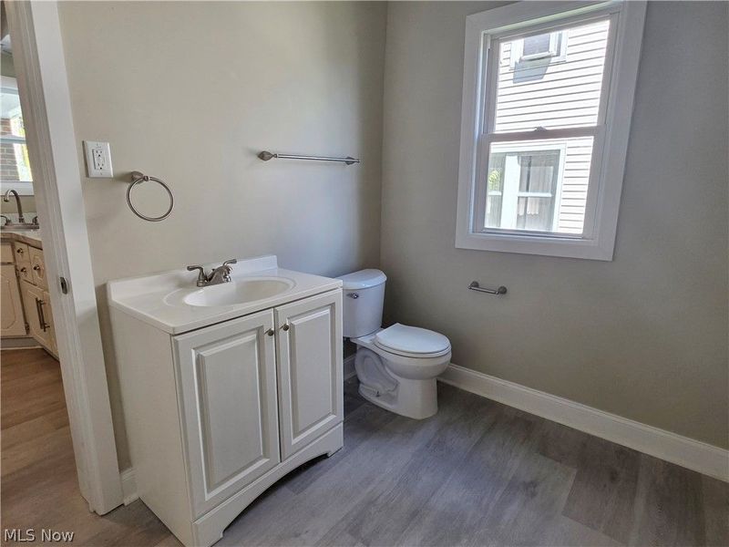 239 Hollywood Boulevard, Steubenville, OH 43952 Photo 10