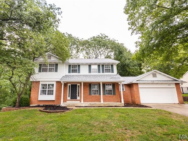 1010 Woods Way, O'Fallon, IL 62269