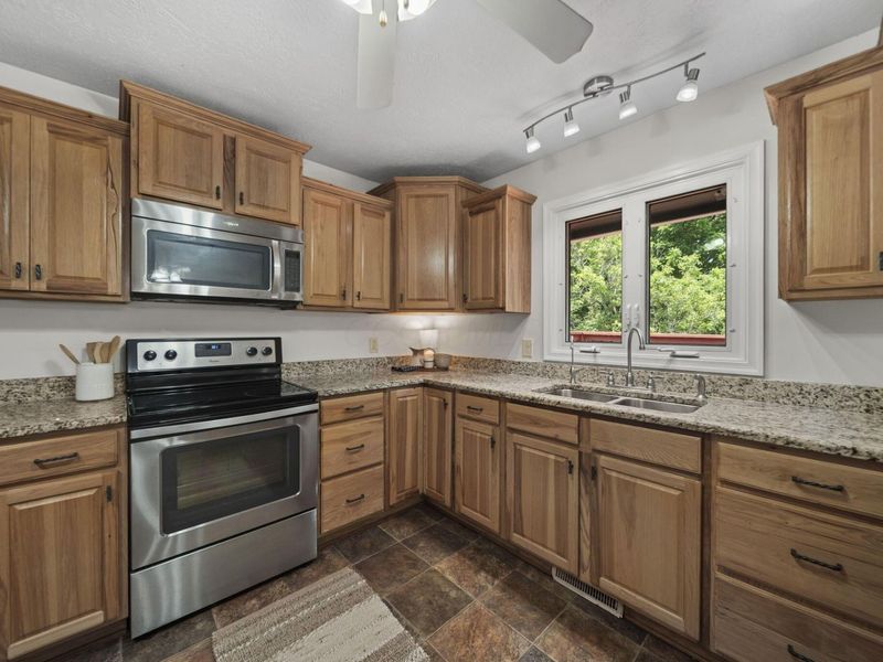 2690 Boving Road SW, Lancaster, OH 43130 Photo 20