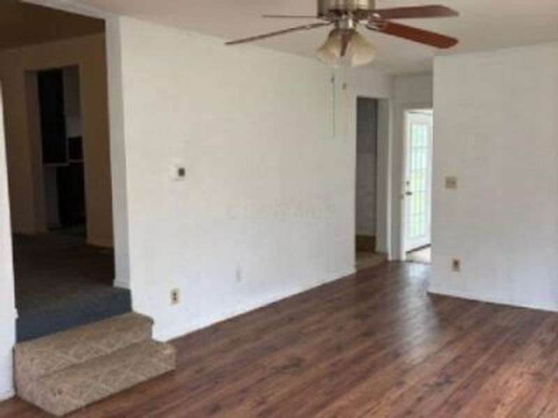 908 Romulus Street, Baltimore, OH 43105 Photo 6