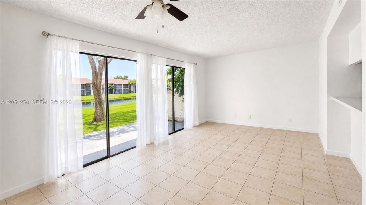 9821 NW 37th St, Unit 7F, Sunrise, FL 33351 Photo