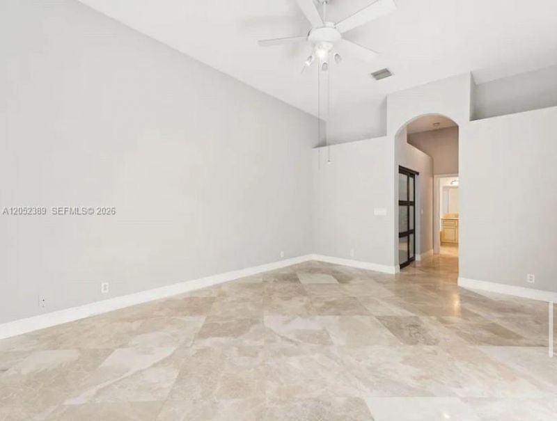 3182 El Camino Real , West Palm Beach, FL 33409 Photo