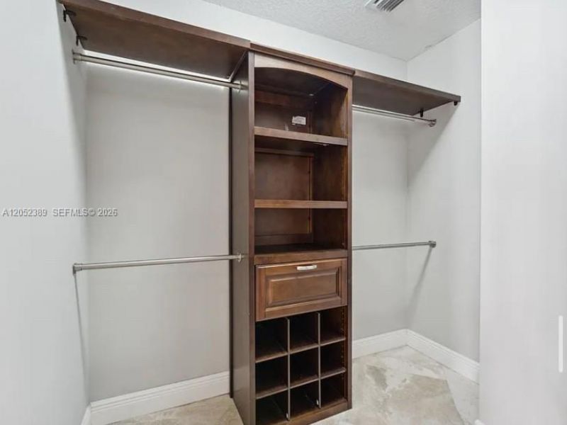 3182 El Camino Real , West Palm Beach, FL 33409 Photo