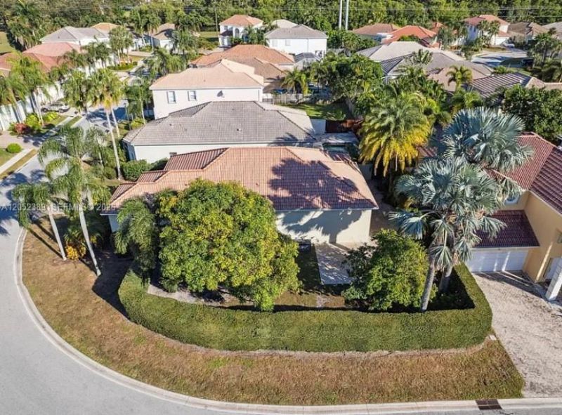 3182 El Camino Real , West Palm Beach, FL 33409 Photo
