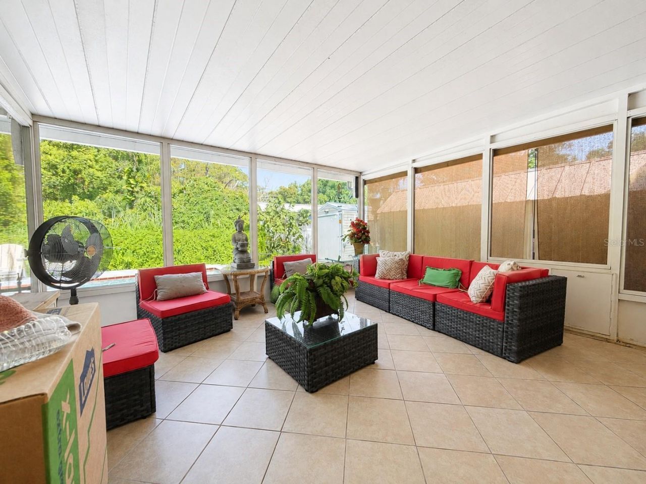 1341 Foxwood Drive , Lutz, FL 33549 Photo