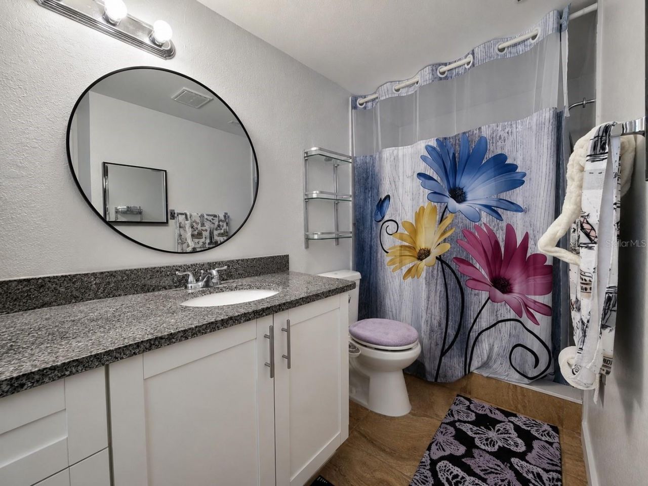 1341 Foxwood Drive , Lutz, FL 33549 Photo