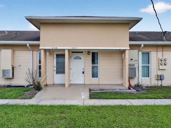 3111 CLUB CIRCLE , LAKE WALES, FL 33854