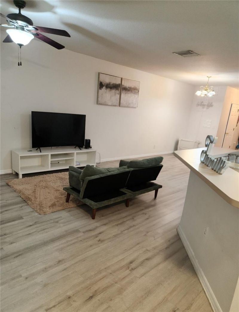 9611 Carlsdale Drive , Riverview, FL 33578 Photo