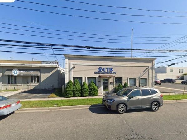 146 E 2nd Street , Mineola, NY 11501